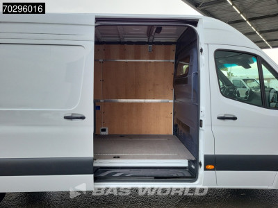 Mercedes-Benz Sprinter 317 CDI Automaat Nieuw Model L3H2 170PK ACC Airco Camera Parkeersensoren 10-inch MBUX Euro6 L3 Airco foto 8