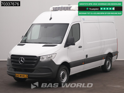 Mercedes-Benz Sprinter 317 CDI Koelwagen Vriezer 170PK L2H2 Airco Camera MBUX CarPlay Euro6 L2 Koel Koeler Kühl Kühler Kühlwagen Kühlkasten Frigo Vries Airco