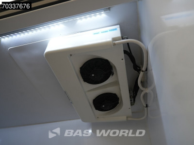 Mercedes-Benz Sprinter 317 CDI Koelwagen Vriezer 170PK L2H2 Airco Camera MBUX CarPlay Euro6 L2 Koel Koeler Kühl Kühler Kühlwagen Kühlkasten Frigo Vries Airco foto 15