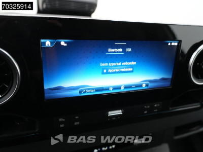 Mercedes-Benz Sprinter 317 CDI L2H2 Navi Airco Cruise Camera 10inch MBUX CarPlay Parkeersensoren v+a Euro6 L2 Airco Trekhaak Cruise control 19