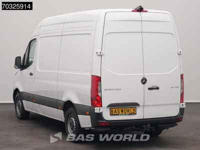 Mercedes-Benz Sprinter 317 CDI L2H2 Navi Airco Cruise Camera 10inch MBUX CarPlay Parkeersensoren v+a Euro6 L2 Airco Trekhaak Cruise control 6