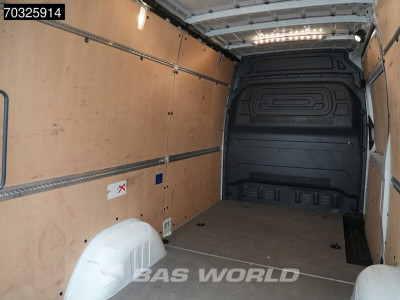 Mercedes-Benz Sprinter 317 CDI L2H2 Navi Airco Cruise Camera 10inch MBUX CarPlay Parkeersensoren v+a Euro6 L2 Airco Trekhaak Cruise control 8