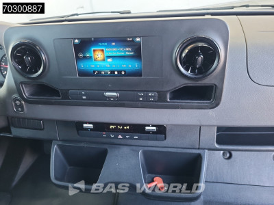 Mercedes-Benz Sprinter 317 CDI Laadklep Automaat 170PK Bakwagen Airco Cruise MBUX CarPlay DHollandia Euro6 Meubelbak Koffer Airco Cruise control foto 15