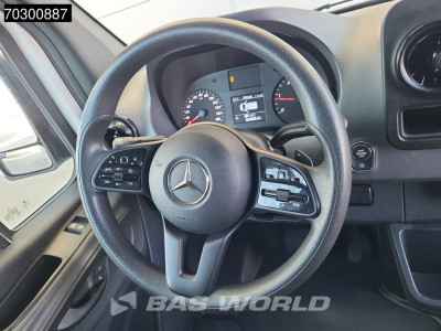 Mercedes-Benz Sprinter 317 CDI Laadklep Automaat 170PK Bakwagen Airco Cruise MBUX CarPlay DHollandia Euro6 Meubelbak Koffer Airco Cruise control foto 17