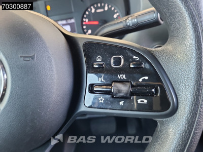 Mercedes-Benz Sprinter 317 CDI Laadklep Automaat 170PK Bakwagen Airco Cruise MBUX CarPlay DHollandia Euro6 Meubelbak Koffer Airco Cruise control foto 19