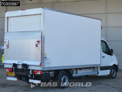 Mercedes-Benz Sprinter 317 CDI Laadklep Automaat 170PK Bakwagen Airco Cruise MBUX CarPlay DHollandia Euro6 Meubelbak Koffer Airco Cruise control foto 6