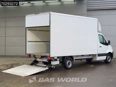 Mercedes-Benz Sprinter 317 CDI Laadklep Automaat Bakwagen 170PK Airco Camera MBUX CarPlay Euro6 Meubelbak Koffer 21m3 Airco foto 3