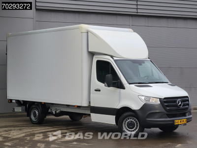 Mercedes-Benz Sprinter 317 CDI Laadklep Automaat Bakwagen 170PK Airco Camera MBUX CarPlay Euro6 Meubelbak Koffer 21m3 Airco foto 5