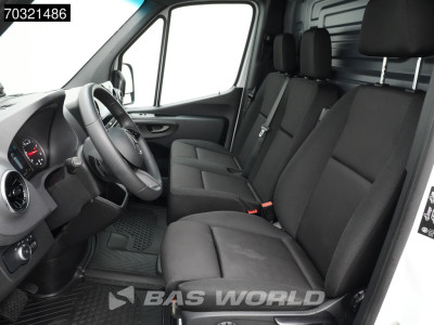 Mercedes-Benz Sprinter 317 CDI Nieuw Model Automaat 170PK L2H2 LED Navi Airco Cruise Camera Parkeersensoren 10inch MBUX CarPlay Euro6 L2 Airco Cruise control foto 20