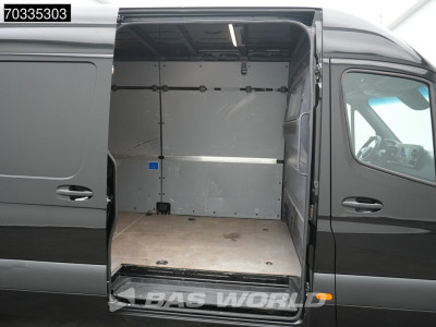 Mercedes-Benz Sprinter 319 CDI Automaat LED L3H2 AC/Climate MBUX Carplay Camera Trekhaak Euro6 L3 Airco Trekhaak foto 8