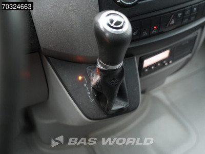 Mercedes-Benz Sprinter 516 CDI Automaat Dubbellucht L2H2 Trekhaak Airco Cruise Parkeersensoren v+a Stoelverwarming Euro6 L2 Airco Trekhaak Cruise control 18