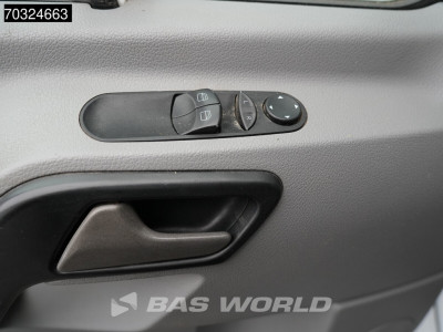 Mercedes-Benz Sprinter 516 CDI Automaat Dubbellucht L2H2 Trekhaak Airco Cruise Parkeersensoren v+a Stoelverwarming Euro6 L2 Airco Trekhaak Cruise control 19