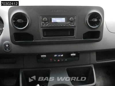Mercedes-Benz Sprinter 519 CDI 3.0L V6 190PK Automaat Bakwagen Schuifzeilen Airco Tacho Euro6 Meubelbak Koffer Schuifzeilen Zeilen Zeilenwagen Plane Airco 16