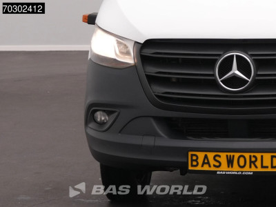 Mercedes-Benz Sprinter 519 CDI 3.0L V6 190PK Automaat Bakwagen Schuifzeilen Airco Tacho Euro6 Meubelbak Koffer Schuifzeilen Zeilen Zeilenwagen Plane Airco 21