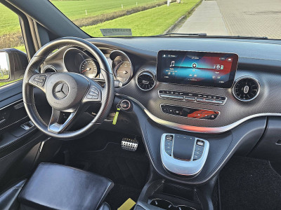 Mercedes-Benz V-KLASSE 300 CDI L3 XL Dubbele Cabine 4Mmatic AMG Night-Pakket Burmester Elektrische Zijdeuren Trekhaak Leer 236PK! foto 8