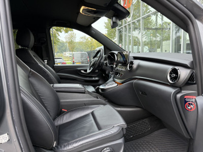 Mercedes-Benz V-klasse 220d Lang DC Avantgarde Edition AMG | Facelift | Trekhaak afn. | Leder | 360 Cam. | Burmester foto 14