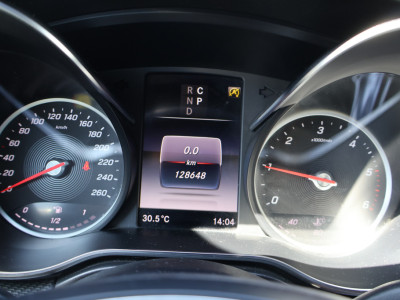 Mercedes-Benz V-klasse 300d Edition AMG-Line DC Burmester 19