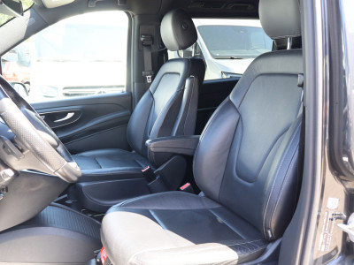 Mercedes-Benz V-klasse 300d Edition AMG-Line DC Burmester 2