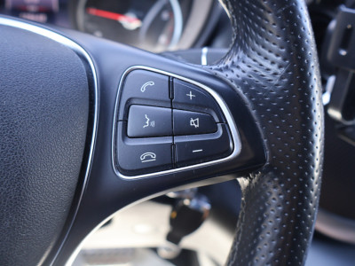 Mercedes-Benz V-klasse 300d Edition AMG-Line DC Burmester 21