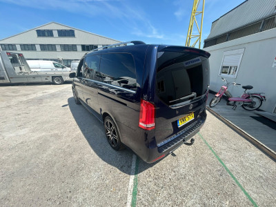 Mercedes-Benz V-klasse 300d Lang DC amg 239 pk 13