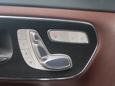 Mercedes-Benz V-klasse V250d Lang | AMG | 7-persoons | burmester | memory-zetels.. foto 20