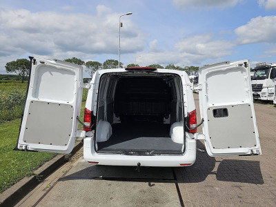 Mercedes-Benz VITO 114 L2 Aut. LED 136pk! 15