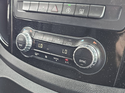 Mercedes-Benz VITO 119 CDI L2 Dub Cab 4x4 LED 11