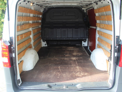 Mercedes-Benz Vito 109 CDI Functional Lang 88PK | Airco | Cruise Control | Trekhaak foto 3