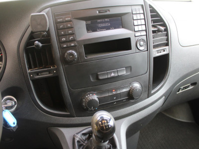 Mercedes-Benz Vito 109 CDI Functional Lang 88PK | Airco | Cruise Control | Trekhaak foto 5