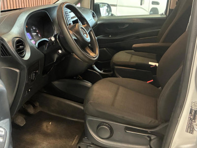 Mercedes-Benz Vito 109 CDI L2 Functional Lang  Airco 9
