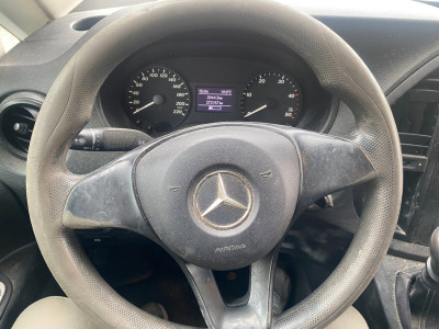 Mercedes-Benz Vito 109 CDI Lang / Airco / 2015 / 3Zits / Euro5 / ROOKT !! SMOKE !! ENGINE AND GEARBOX GOOD ! foto 8