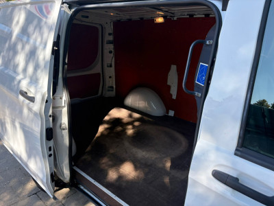 Mercedes-Benz Vito 109 CDI Lang|NAP|airco|cruise control|bluetooth|lederen bekleding|achterklep|drie zitplaatsen|elektrisch pakket foto 10