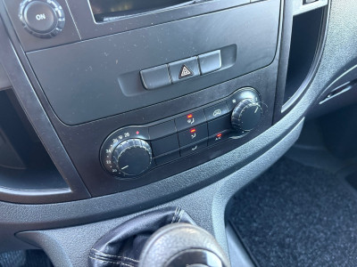 Mercedes-Benz Vito 109 CDI Lang|NAP|airco|cruise control|bluetooth|lederen bekleding|achterklep|drie zitplaatsen|elektrisch pakket foto 15