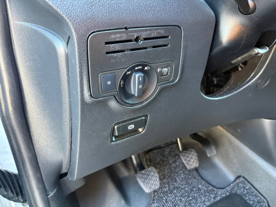 Mercedes-Benz Vito 109 CDI Lang|NAP|airco|cruise control|bluetooth|lederen bekleding|achterklep|drie zitplaatsen|elektrisch pakket foto 21