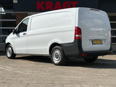 Mercedes-Benz Vito 109 CDI Lang|NAP|airco|cruise control|bluetooth|lederen bekleding|achterklep|drie zitplaatsen|elektrisch pakket foto 3