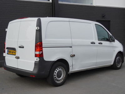 Mercedes-Benz Vito 110 CDI EURO 6 - Airco - Navi - Cruise - €11.950,- Excl. foto 2