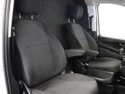 Mercedes-Benz Vito 110 CDI Lang EURO 6 - Airco - Cruise - PDC - Trekhaak - € 17.900,- Excl. 4