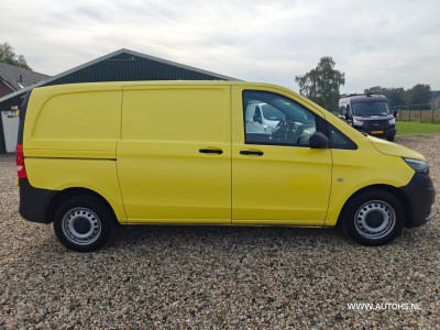 Mercedes-Benz Vito 111 CDI Euro 6 , 1e Eig. Apk Aug 2027 , Airco , werkplaats inrichting , nette bus foto 6