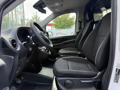Mercedes-Benz Vito 111 CDI Functional | Trekhaak | Cruisec. | Airco | PDC foto 8