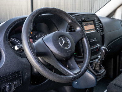 Mercedes-Benz Vito 111 CDI | Volledig ingericht | 3-Zits | Camera | Navi | Airco foto 15