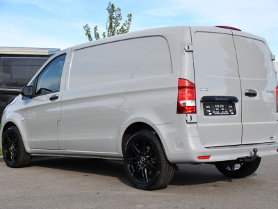 Mercedes-Benz Vito 114 CDI 1.9 PB Edition FACELIFT! Camera, Cruise, Carplay, Multimedia, Automaat, 136pk, Sensoren, Uniek! foto 3