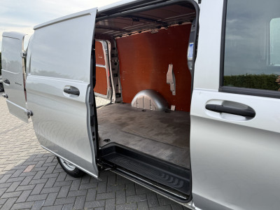 Mercedes-Benz Vito 114 CDI 136 PK AUTOMAAT / L2H1 / 1e EIG. / CAMERA / CRUISE / TREKHAAK / AIRCO / NAVI foto 7