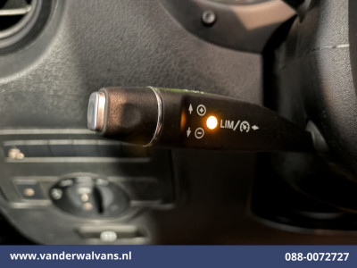 Mercedes-Benz Vito 114 CDI 136pk L2H1 Euro6 Airco | Camera | LED | Trekhaak | Cruisecontrol | Stoelverwarming Parkeersensoren, Bijrijdersbank foto 12