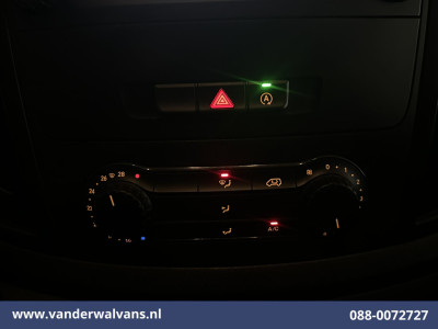 Mercedes-Benz Vito 114 CDI 136pk L2H1 Euro6 Airco | Camera | Navigatie | Cruisecontrol | Apple Carplay Android Auto, Parkeersensoren, Bijrijdersbank, Bumper in de kleur. foto 7