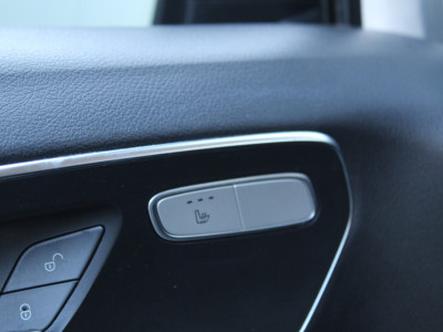 Mercedes-Benz Vito 114 CDI Automaat  Black Edition | LED | Leder | 1 eigenaar foto 19