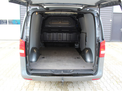 Mercedes-Benz Vito 114 CDI Automaat L2 | Trekhaak | Camera | Achterklep foto 14