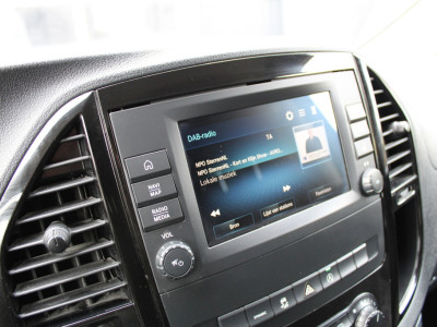 Mercedes-Benz Vito 114 CDI Automaat L2 | Trekhaak | Camera | Achterklep foto 5