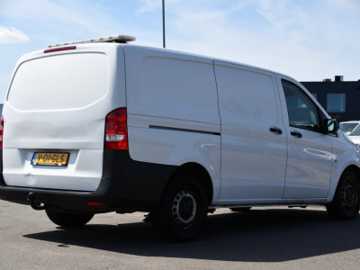 Mercedes-Benz Vito 114 CDI L2 Edition Camera, Cruise, Standkachel, Automaat, Trekhaak, 143pk, Multimedia, Stoelverwarming, Uniek! foto 6
