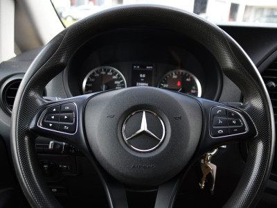 Mercedes-Benz Vito 114 CDI L2 Edition MARGE! Camera, Cruise, 190pk, Automaat, CarBolt, 2 Stoelen, LED, Uniek! 14