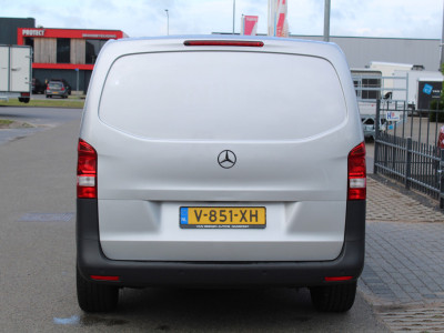 Mercedes-Benz Vito 114 CDI L2 Lang Automaat | Camera | PDC foto 11